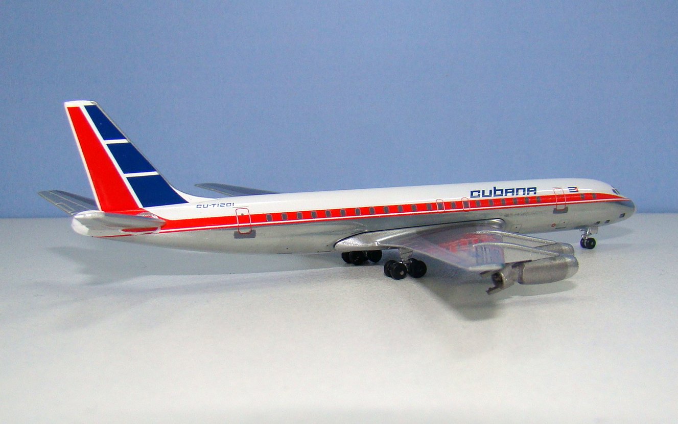 Cubana Douglas DC-8-43 CU-T1201 Aeroclassics 1:400 Scale Model Airliner