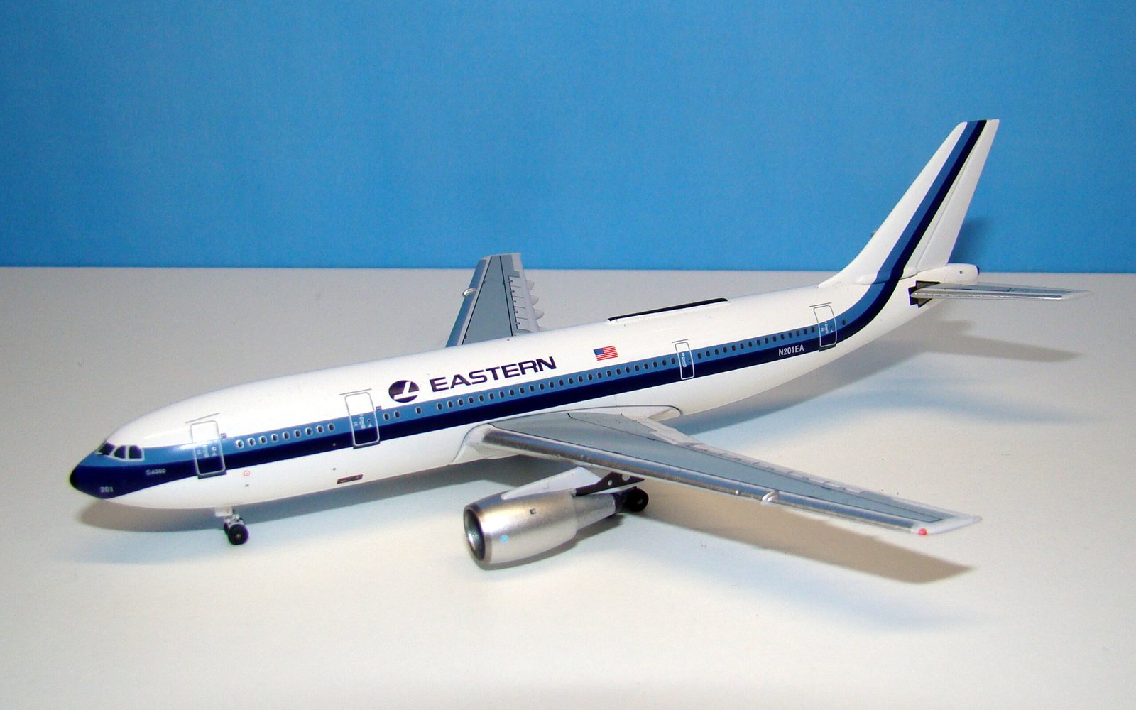 Eastern Air Lines Airbus A300B4-103 N201EA Aeroclassics 1:400 Scale Model Airliner