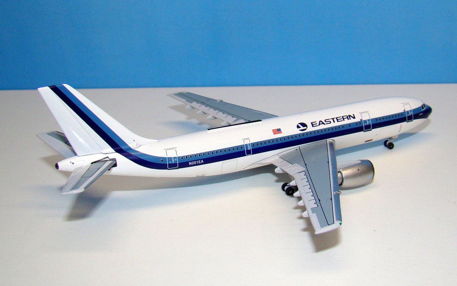 Eastern Air Lines Airbus A300B4-103 N201EA Aeroclassics 1:400 Scale Model Airliner