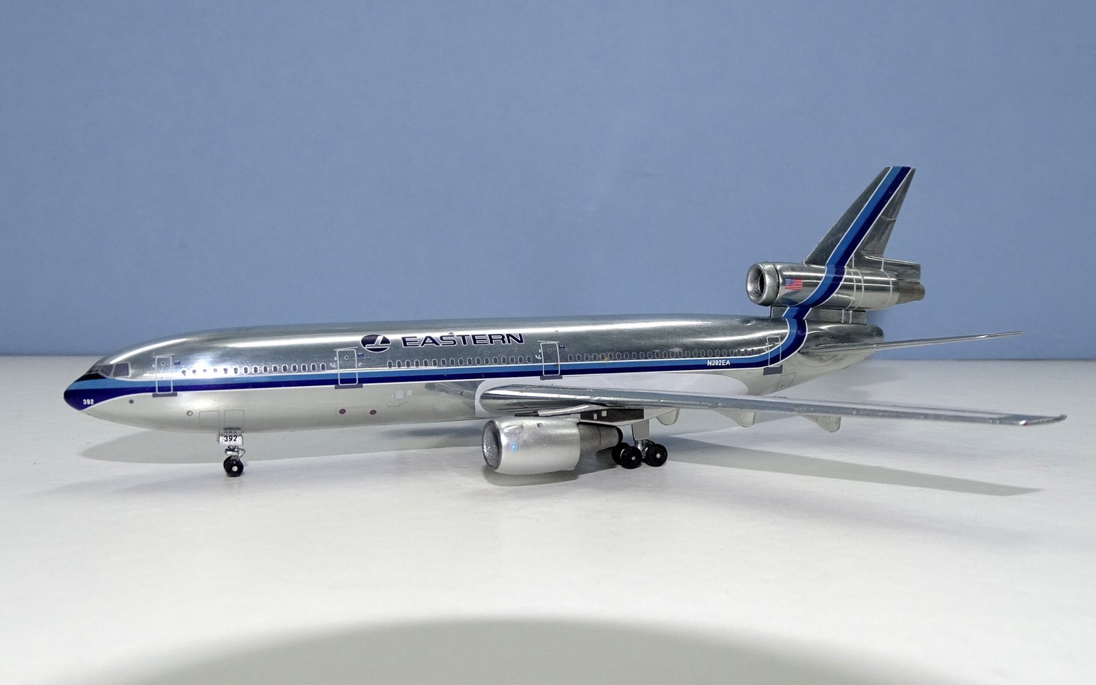 Eastern Air Lines McDonnell Douglas DC-10-30 N392EA Aeroclassics 1:400 Scale Model Airliner