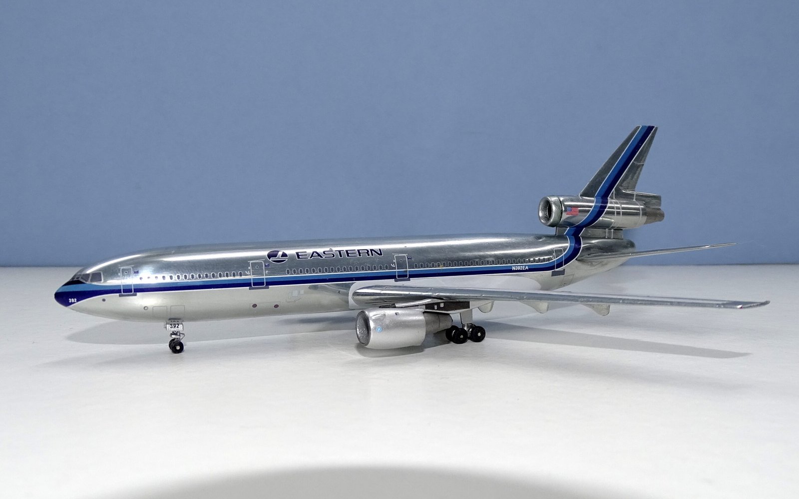 Eastern Air Lines McDonnell Douglas DC-10-30 N392EA Aeroclassics 1:400 Scale Model Airliner
