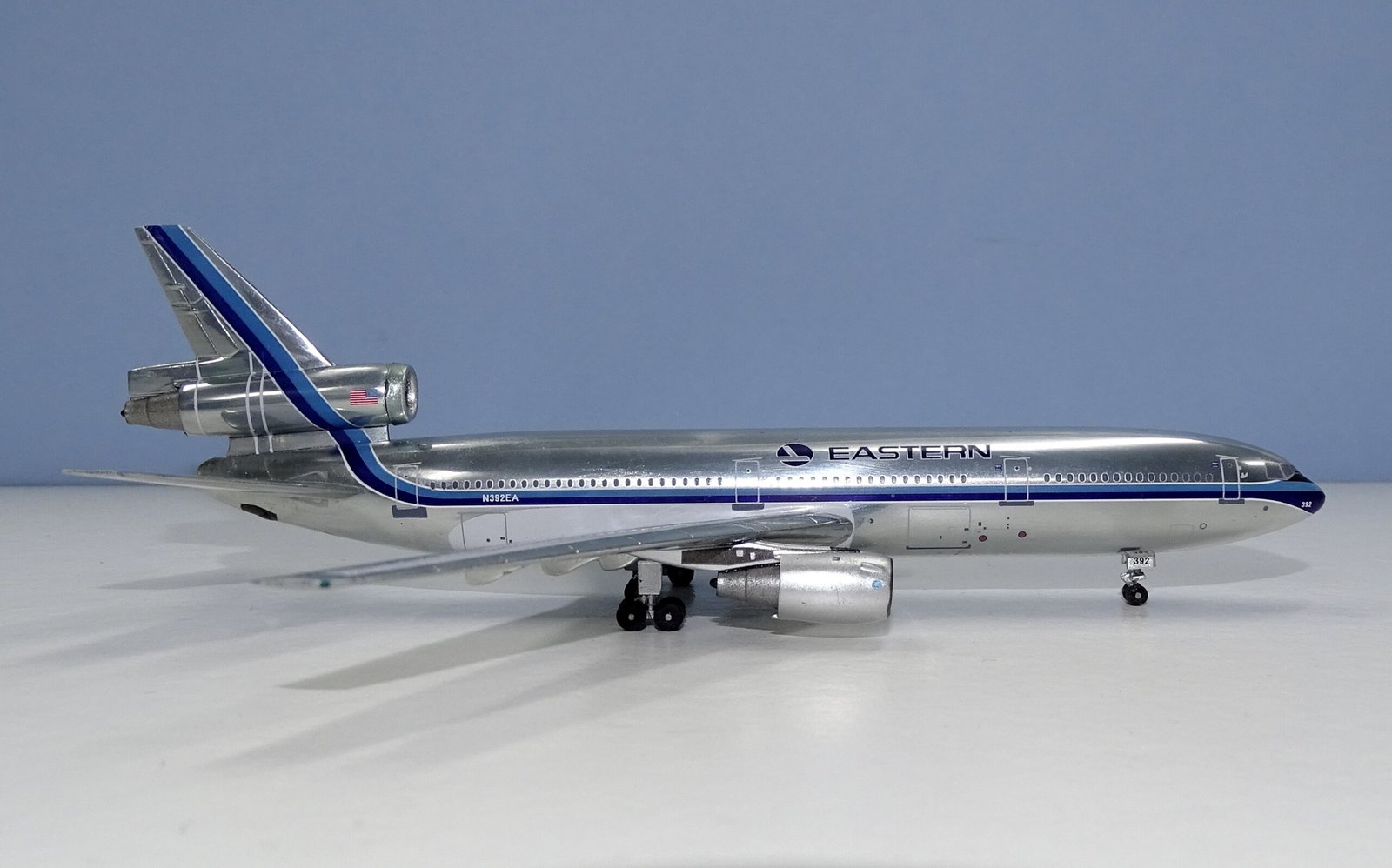 Eastern Air Lines McDonnell Douglas DC-10-30 N392EA Aeroclassics 1:400 Scale Model Airliner