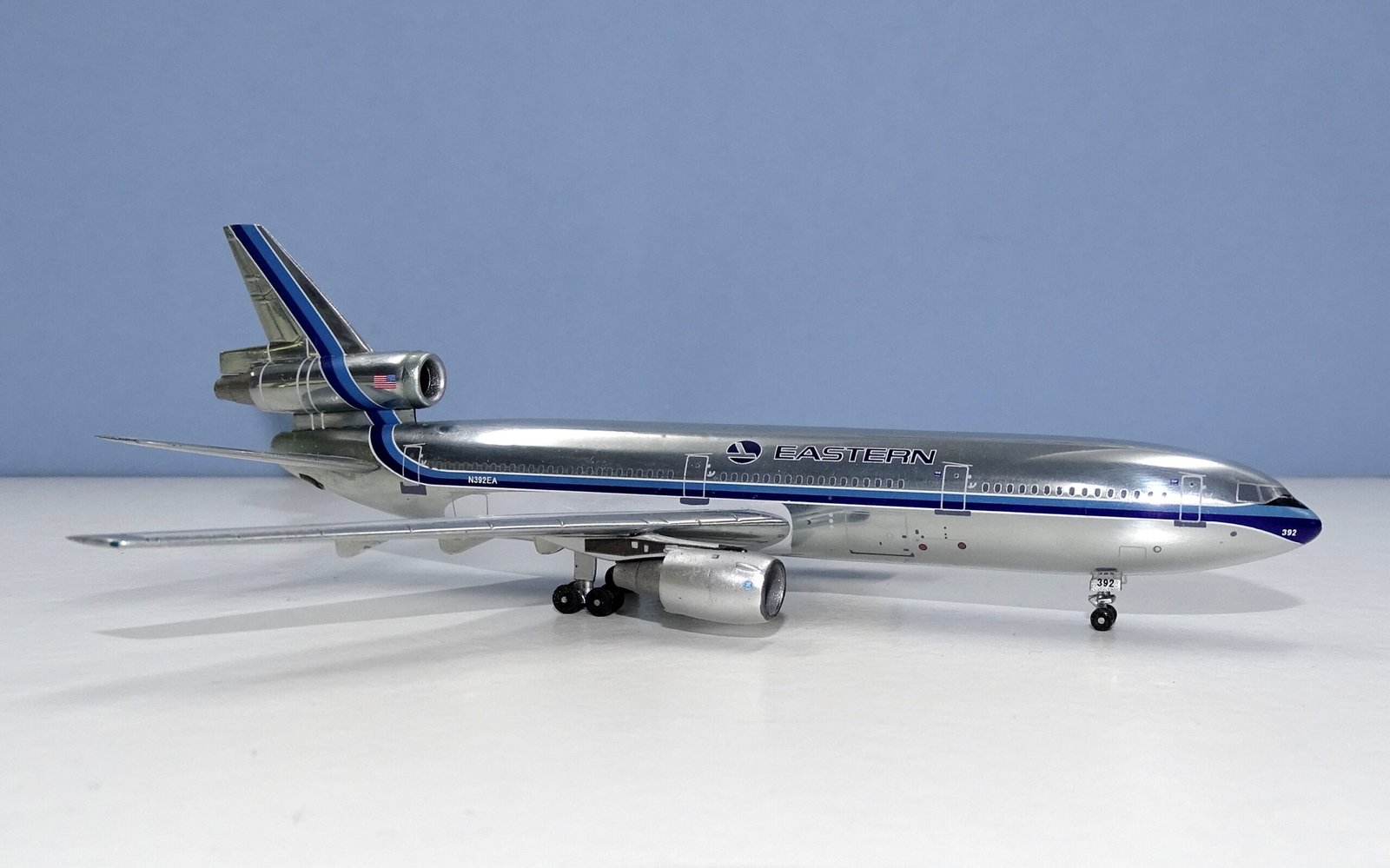 Eastern Air Lines McDonnell Douglas DC-10-30 N392EA Aeroclassics 1:400 Scale Model Airliner