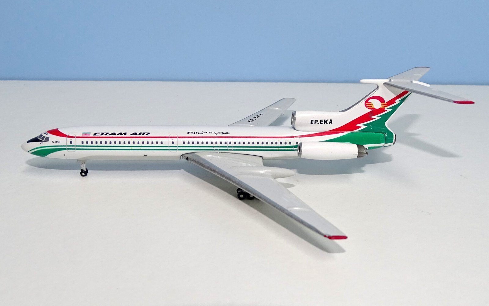Eram Air Tupolev Tu-154M EP-EKA Phoenix Models 1:400 Scale