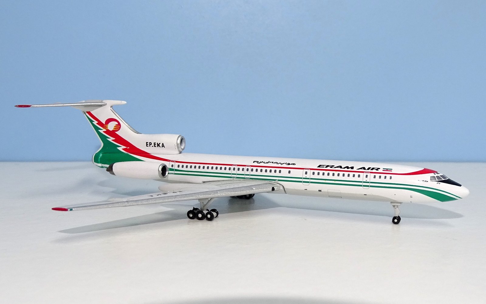 Eram Air Tupolev Tu-154M EP-EKA Phoenix Models 1:400 Scale