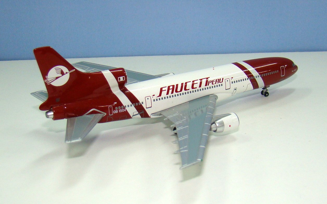 Faucett Perú Lockheed L-1011 Tristar OB-1504 Blue Box 1:400 Scale Model Airliner