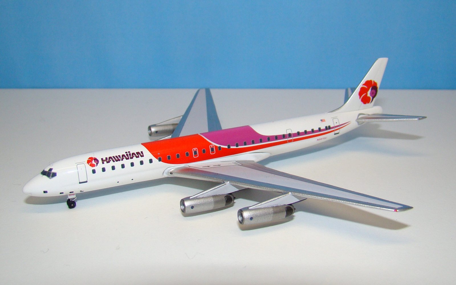Hawaiian Airlines Douglas DC-8-62 N8970U Aeroclassics 1:400 Scale Model Airliner