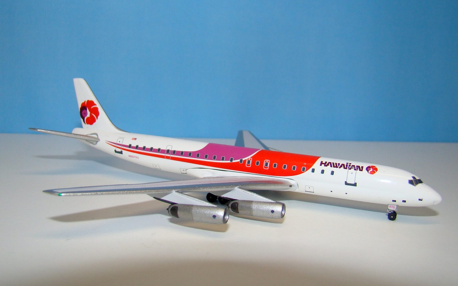 Hawaiian Airlines Douglas DC-8-62 N8970U Aeroclassics 1:400 Scale Model Airliner