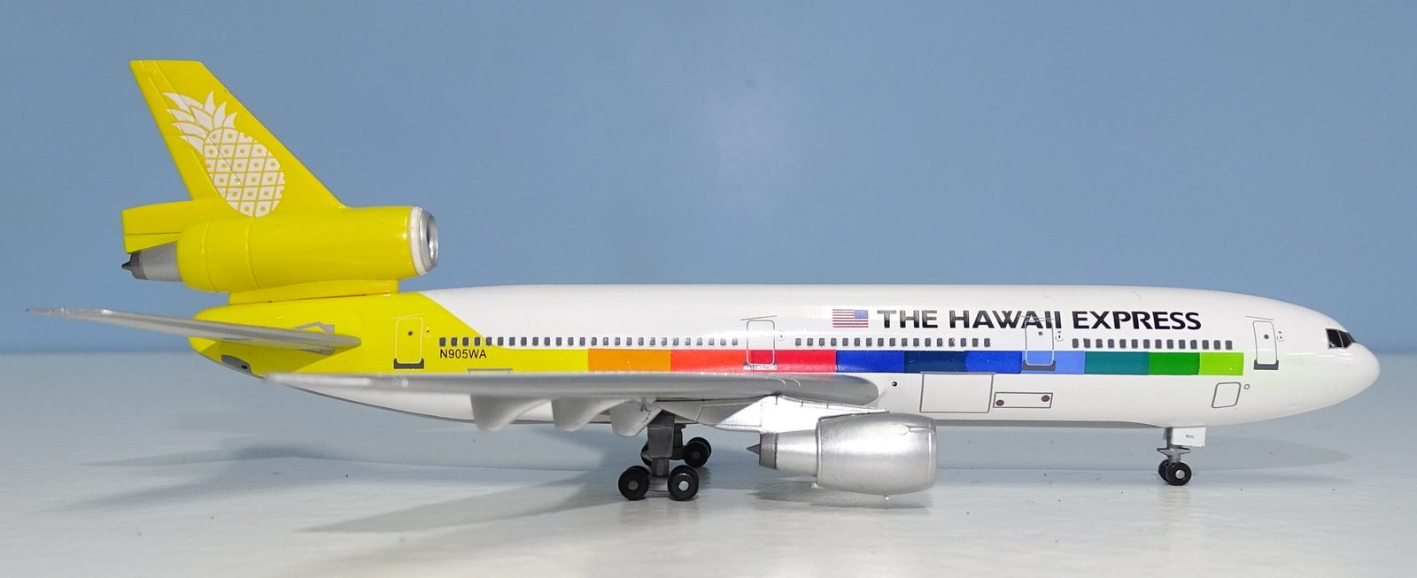 The Hawaii Express McDonnell Douglas DC-10-10 N905WA Jet-X 1:400 Scale