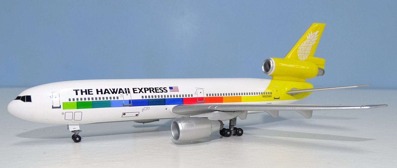 The Hawaii Express McDonnell Douglas DC-10-10 N905WA Jet-X 1:400 Scale