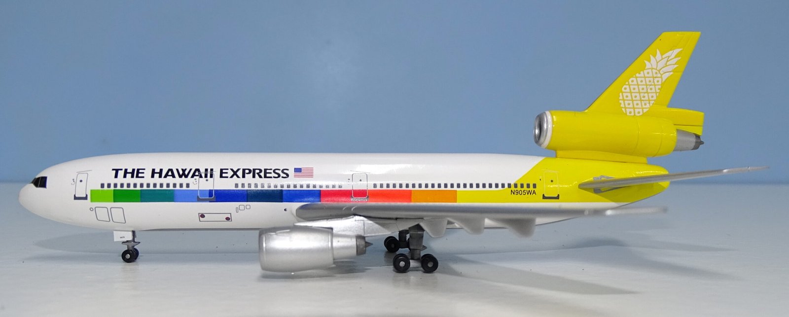 The Hawaii Express McDonnell Douglas DC-10-10 N905WA Jet-X 1:400 Scale