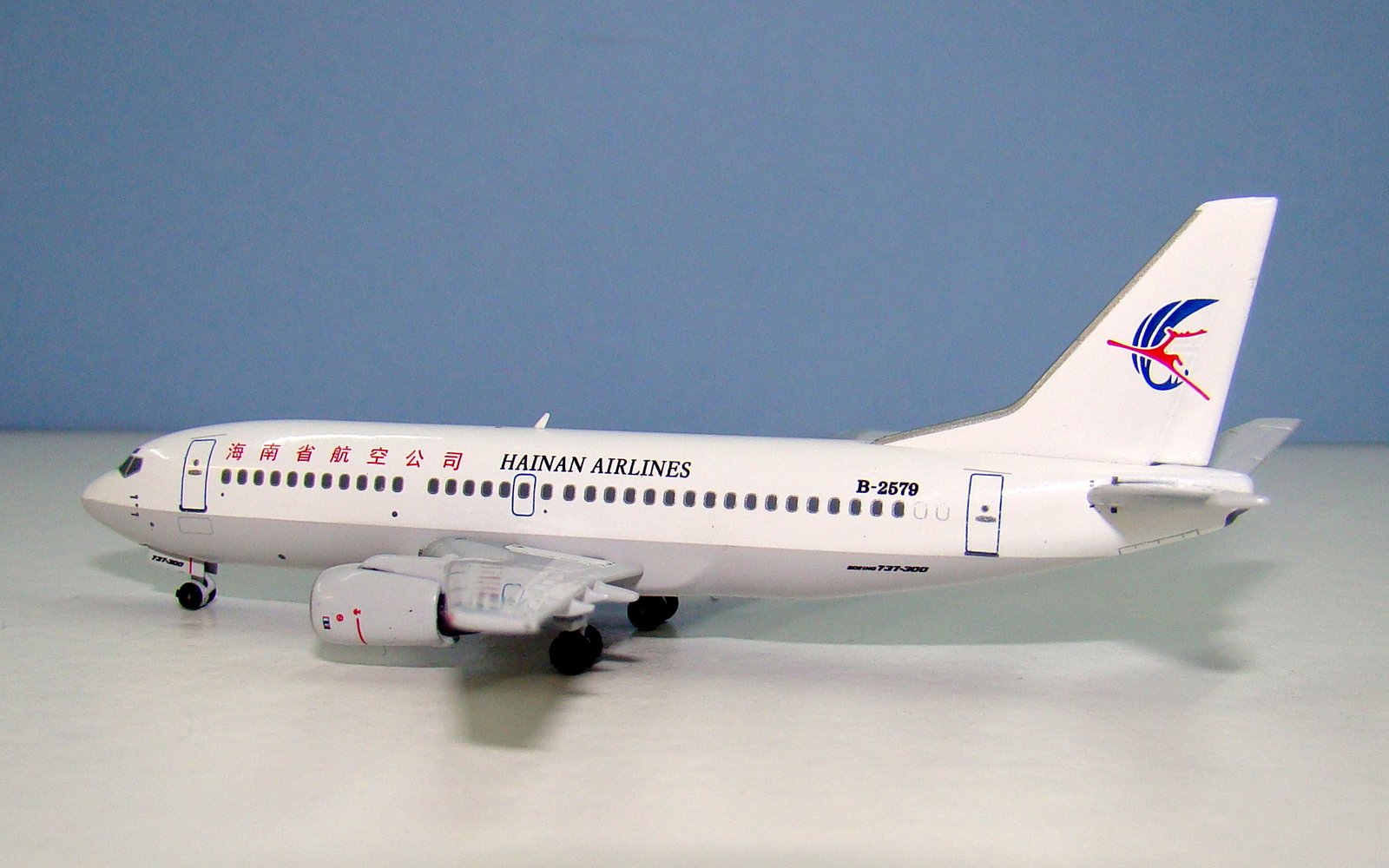 Hainan Airlines Boeing 737-33A B-2579 Panda Models 1:400 Scale Model Airliner