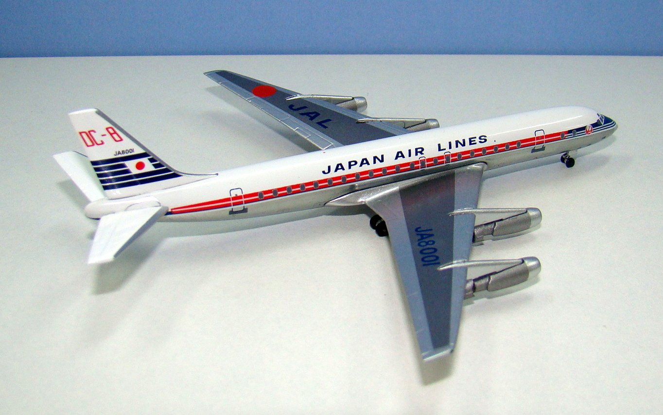 Japan Air Lines Douglas DC-8-32 JA8001 Aeroclassics 1:400 Scale Model Airliner
