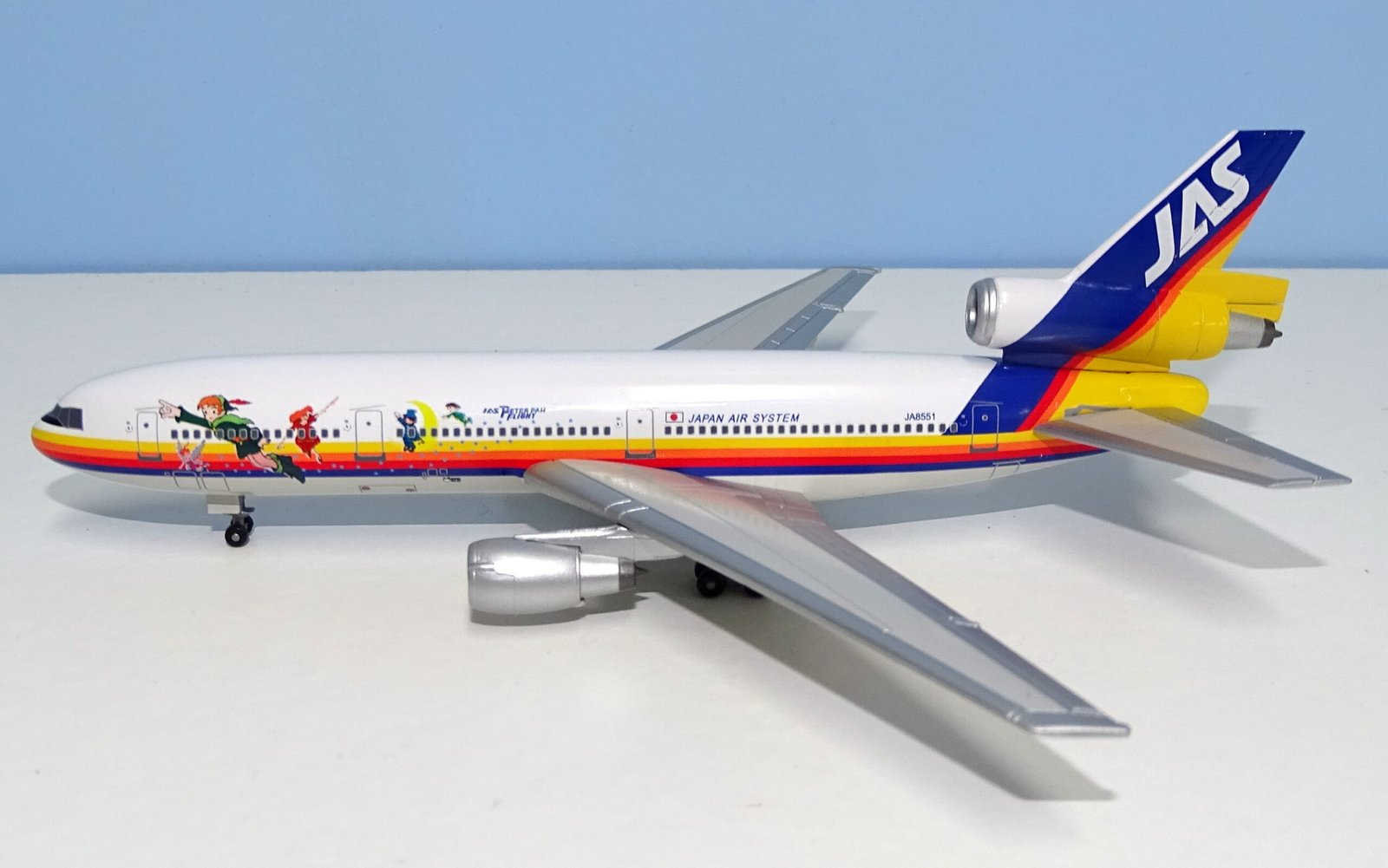 Japan Air System McDonnell Douglas DC-10-30 JA8551 Big Shooter (Dragon Wings) 1:400 Scale Model Airliner