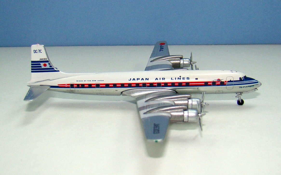 Japan Air Lines Douglas DC-7C JA6303 Aeroclassics 1:400 Scale Model Airliner