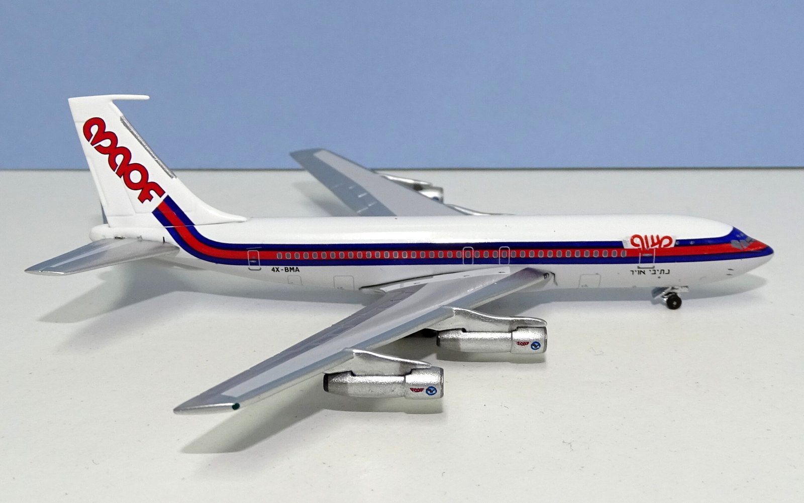 MAOF Airlines Boeing 720 4X-BMA Aeroclassics 1:400 Scale