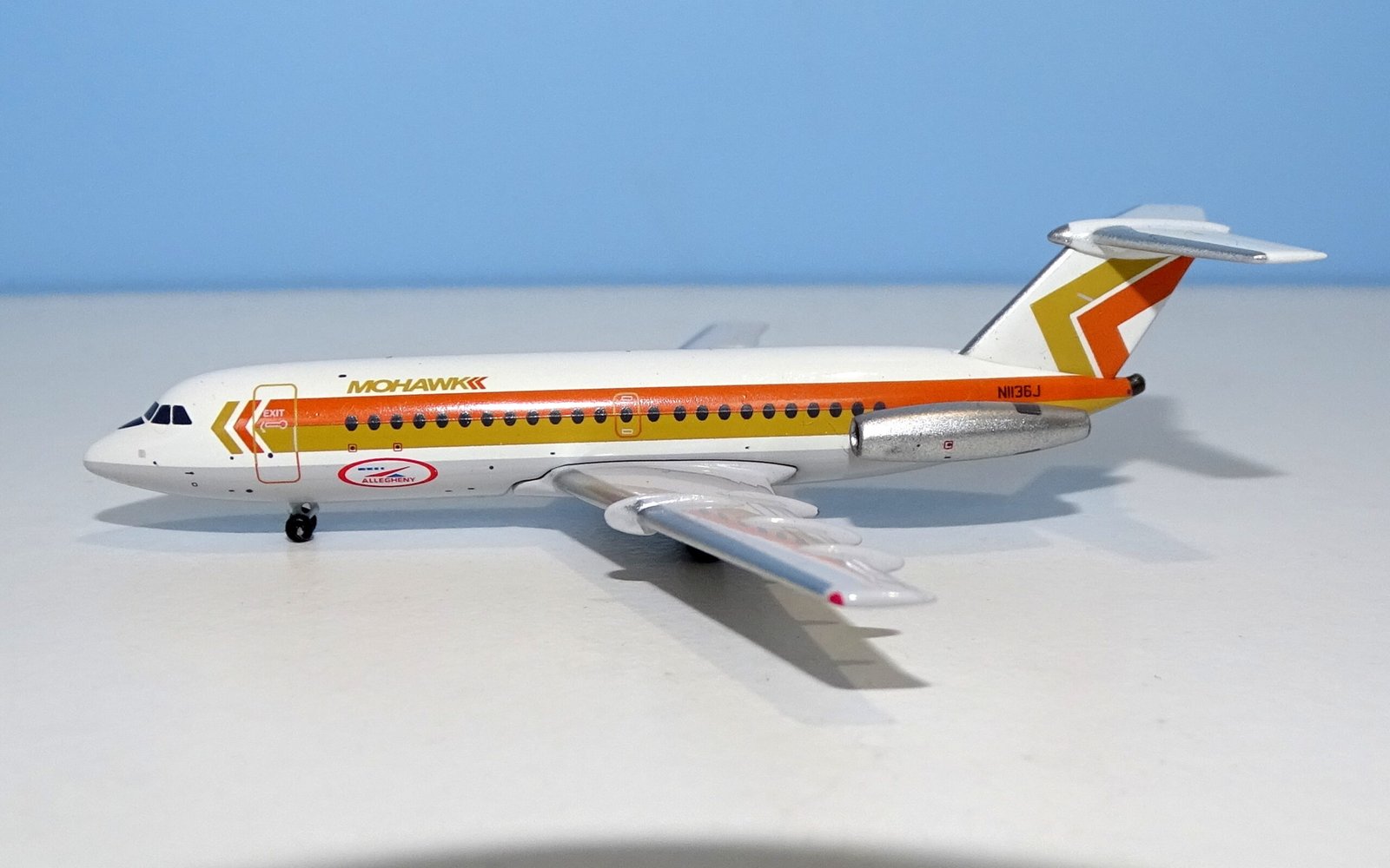 Mohawk Airlines BAC One-Eleven 204/AF N1136J (ex-N1554) by Aeroclassics 1:400 Scale