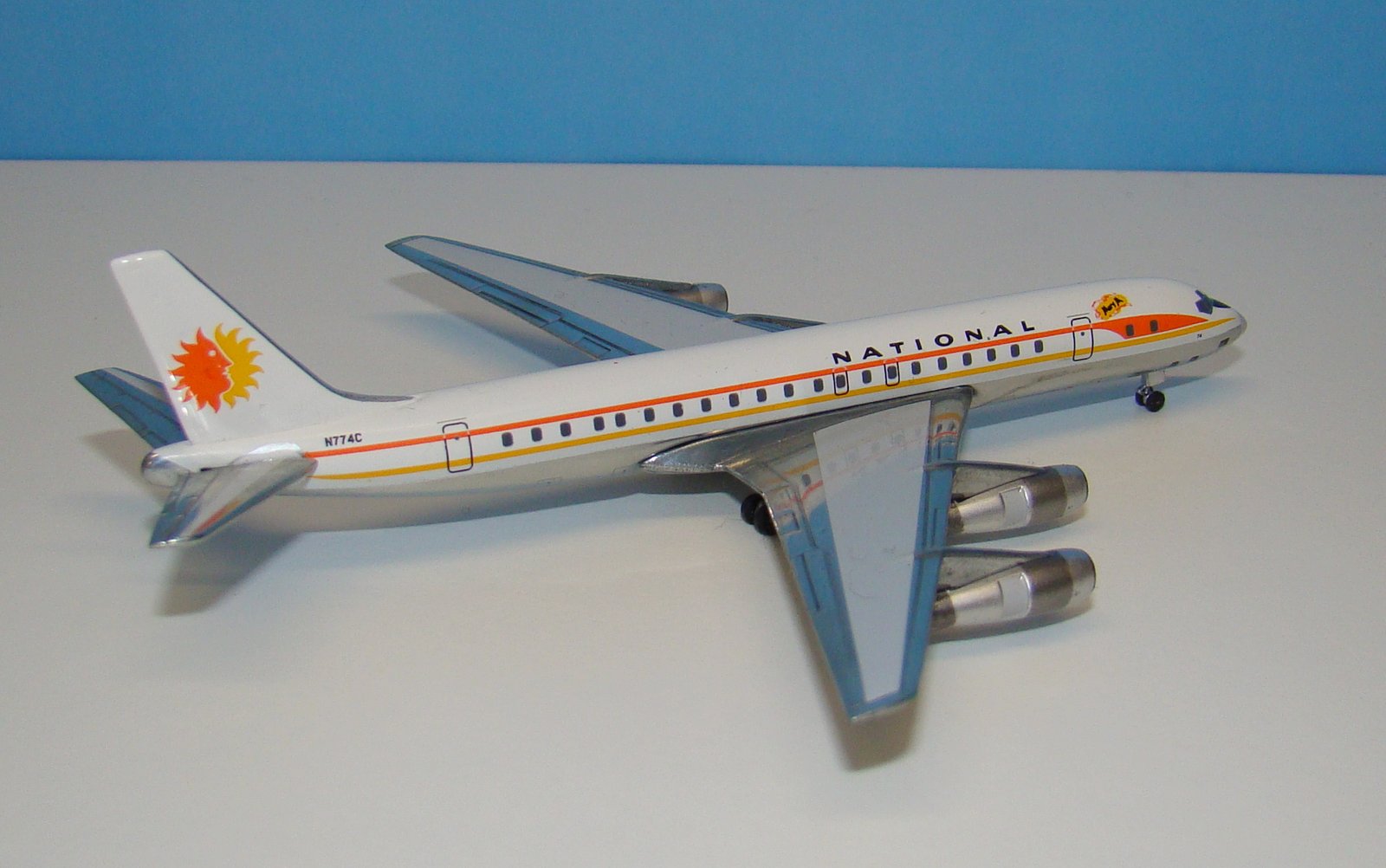 National Airlines Douglas DC-8F-54 N108RD Aeroclassics 1:400 Scale Model Airliner