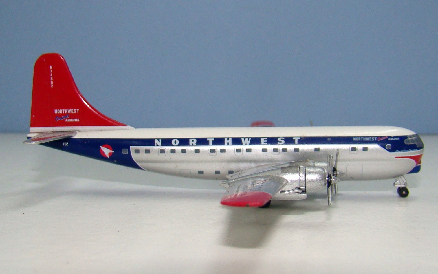 Northwest Airlines Boeing 377-10-30 Stratocruiser N74602 Aeroclassics 1:400 Scale Model Airliner