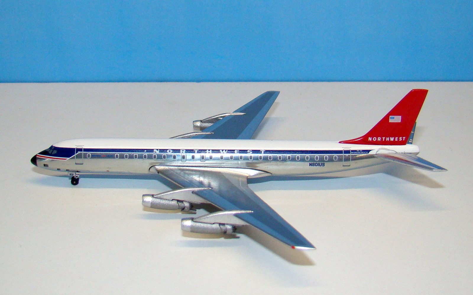 Northwest Orient Douglas Dc-8-32 N801US Aeroclassics 1:400 Scale Model Airliner