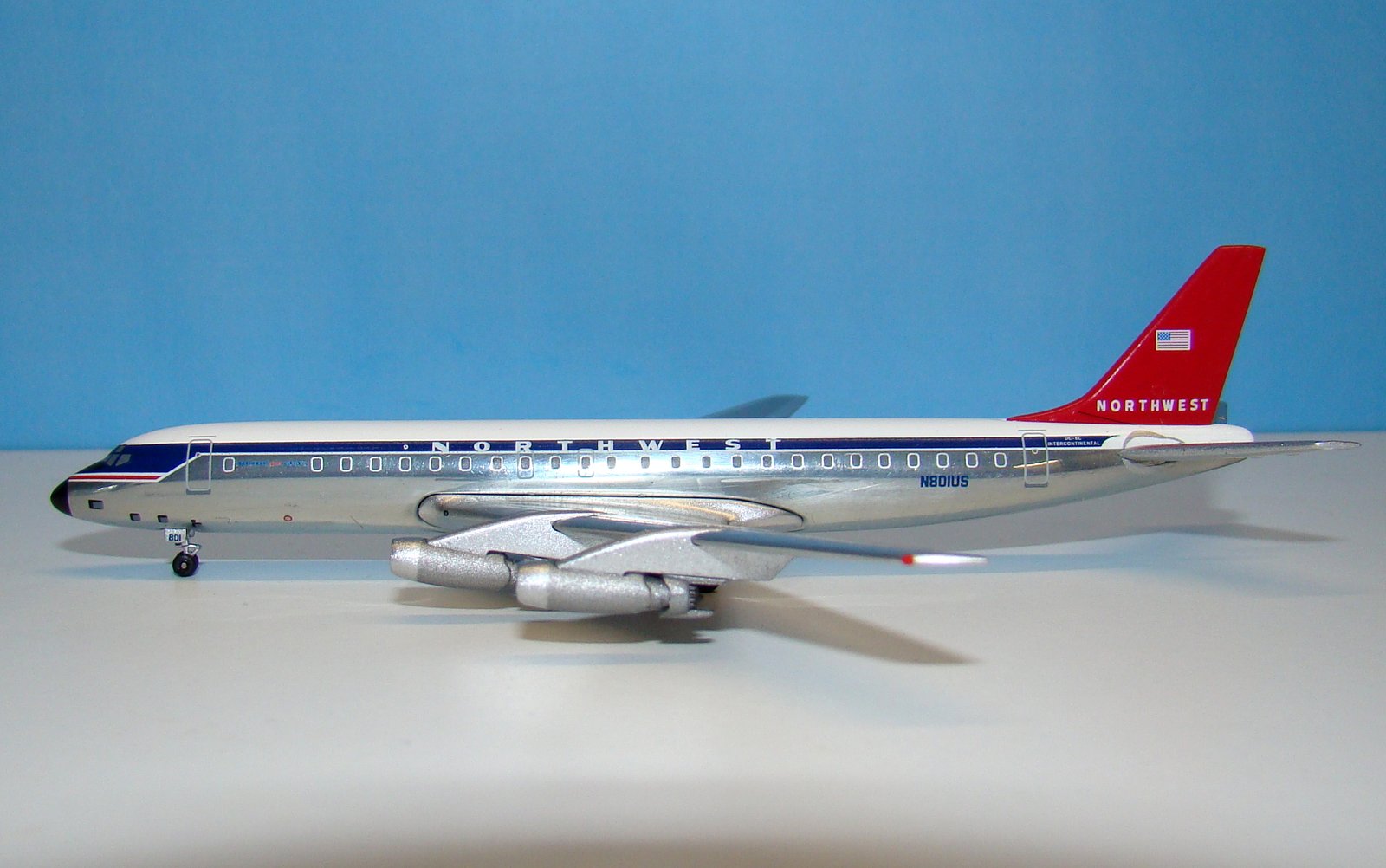Northwest Orient Douglas Dc-8-32 N801US Aeroclassics 1:400 Scale Model Airliner