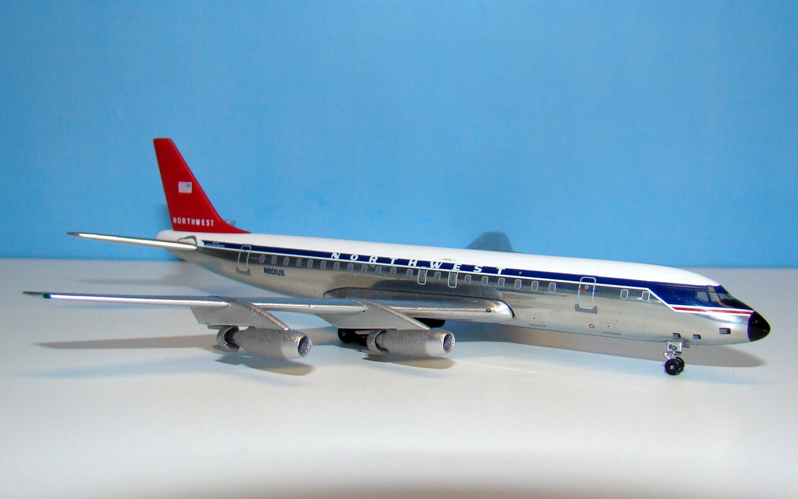 Northwest Orient Douglas Dc-8-32 N801US Aeroclassics 1:400 Scale Model Airliner