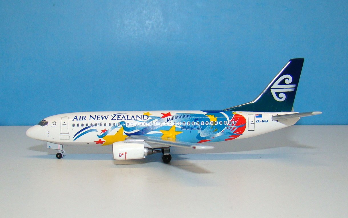 Air New Zealand Boeing 737-33R ZK-NGA Aeroclassics 1:400 Scale Model Airliner