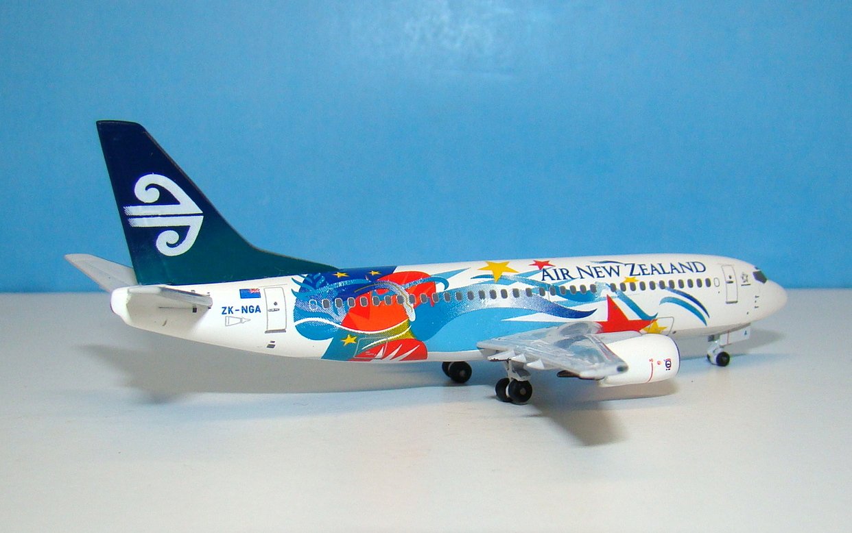 Air New Zealand Boeing 737-33R ZK-NGA Aeroclassics 1:400 Scale Model Airliner