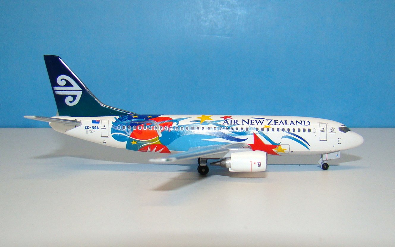 Air New Zealand Boeing 737-33R ZK-NGA Aeroclassics 1:400 Scale Model Airliner
