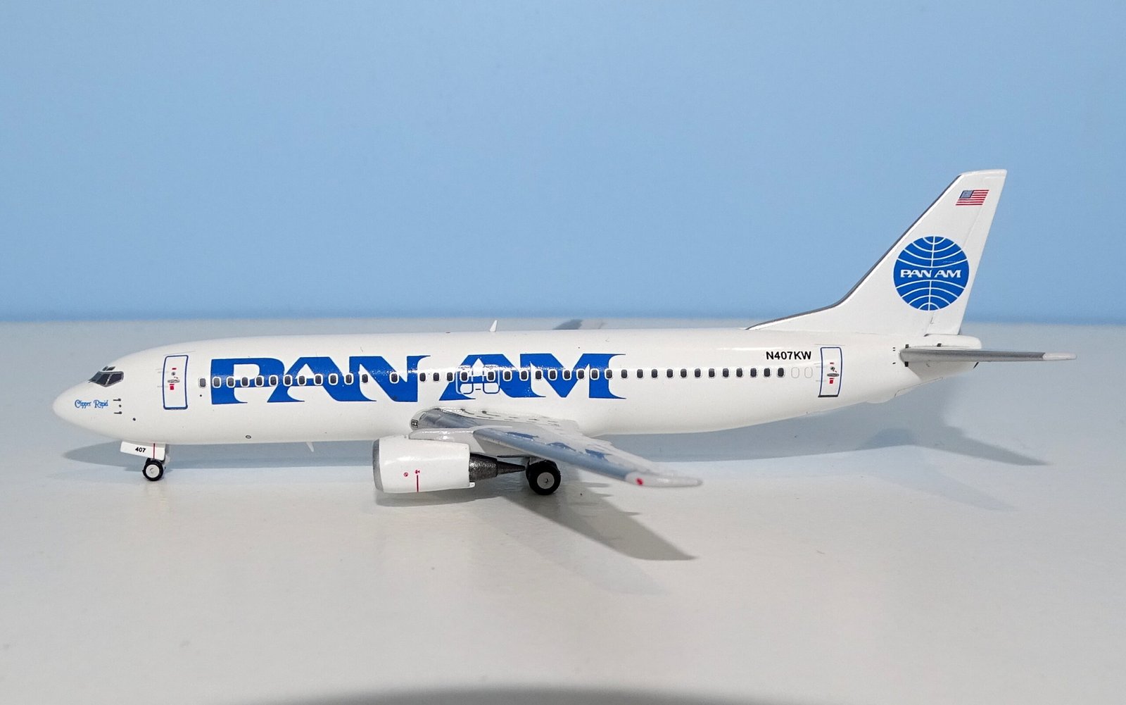 Pan Am Boeing 737-4Q8 N407KW Clipper Rapid by Panda Models 1:400 Scale