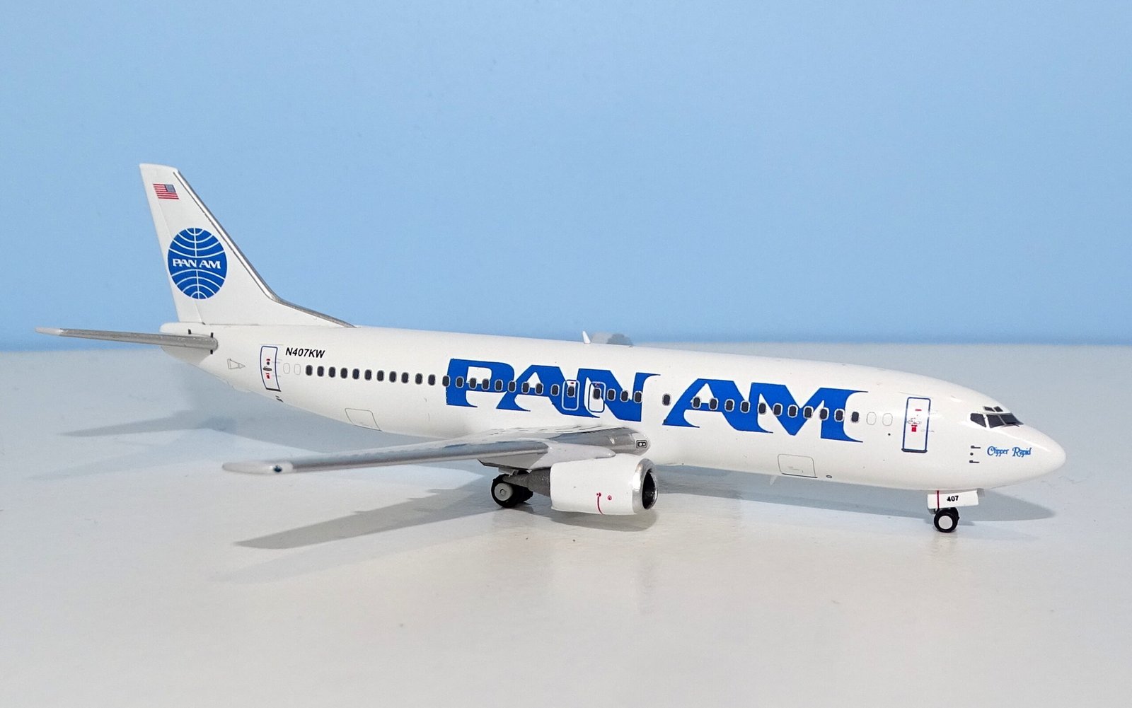 Pan Am Boeing 737-4Q8 N407KW Clipper Rapid by Panda Models 1:400 Scale