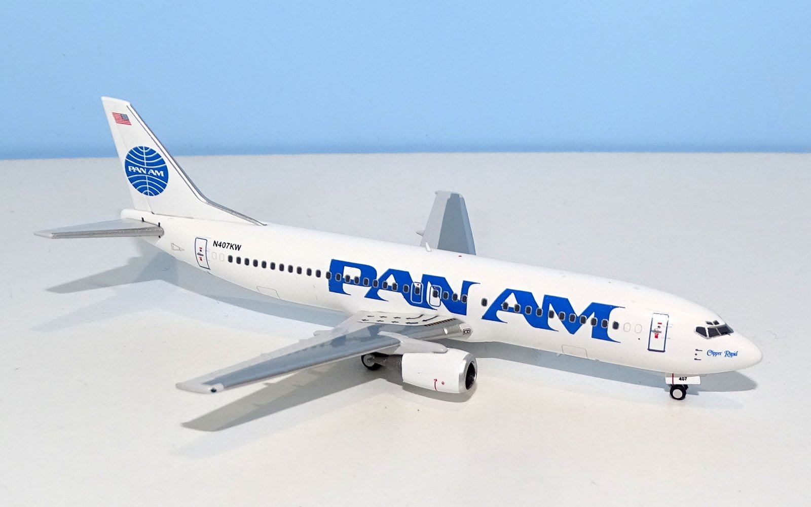 Pan Am Boeing 737-4Q8 N407KW Clipper Rapid by Panda Models 1:400 Scale