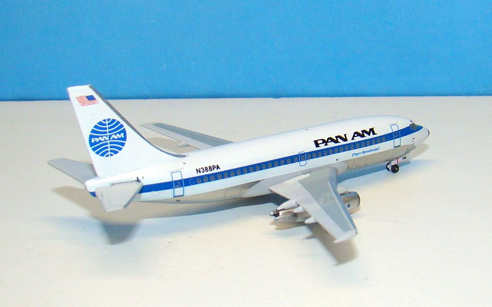 Pan Am Boeing 737-2Q9 Adv N388PA Aeroclassics 1:400 Scale Airliner