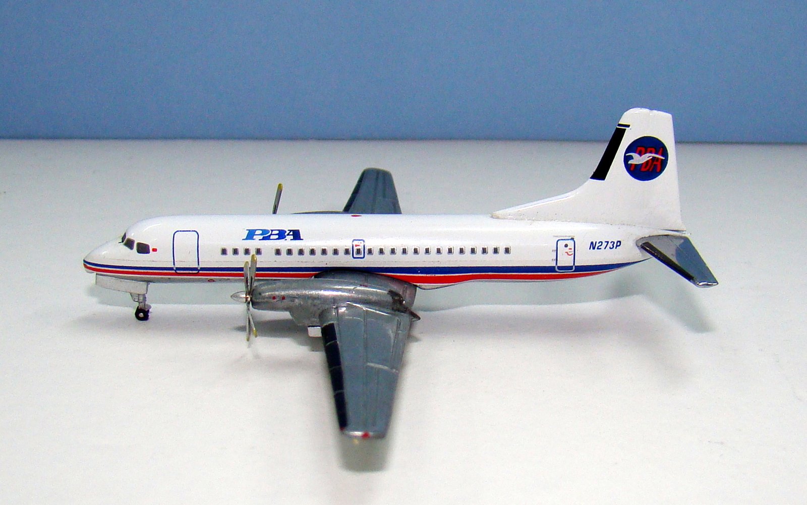 PBA NAMC-YS-11A N273P Gemini Jets 1:400 Scale Model Airliner