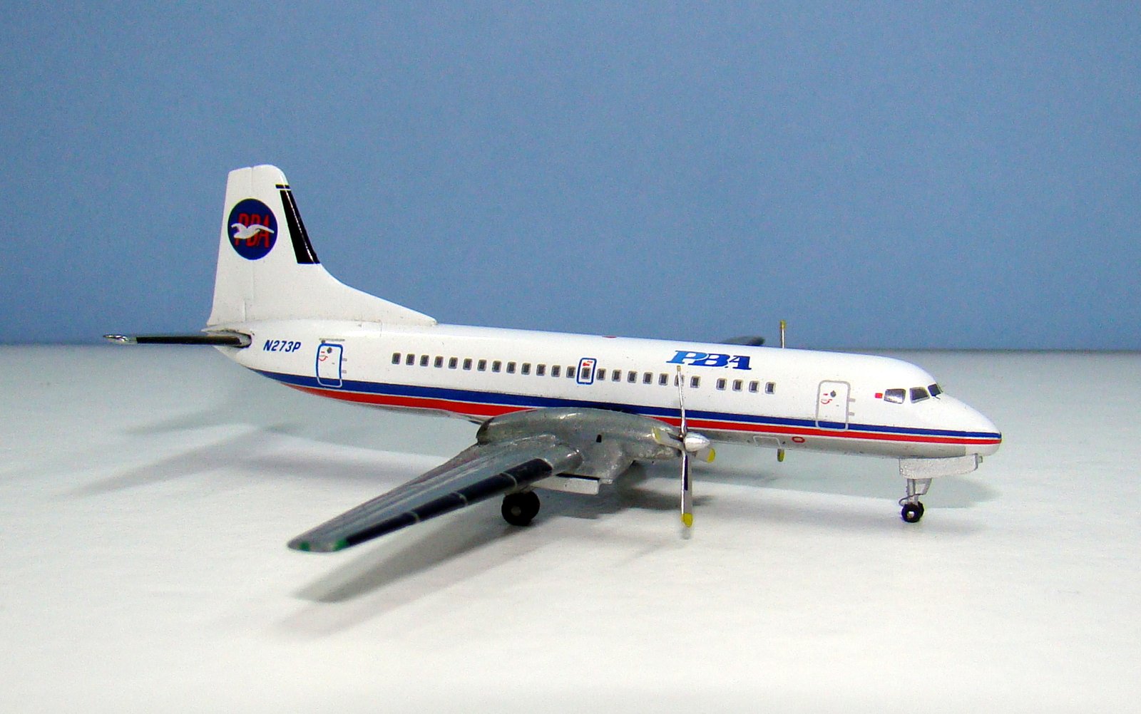 PBA NAMC-YS-11A N273P Gemini Jets 1:400 Scale Model Airliner
