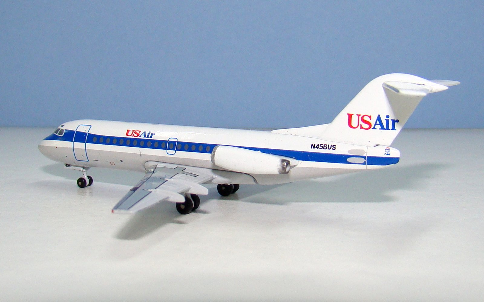 USAir Fokker 28-1000 N456US Aeroclassics 1:400 Scale Model Airliner