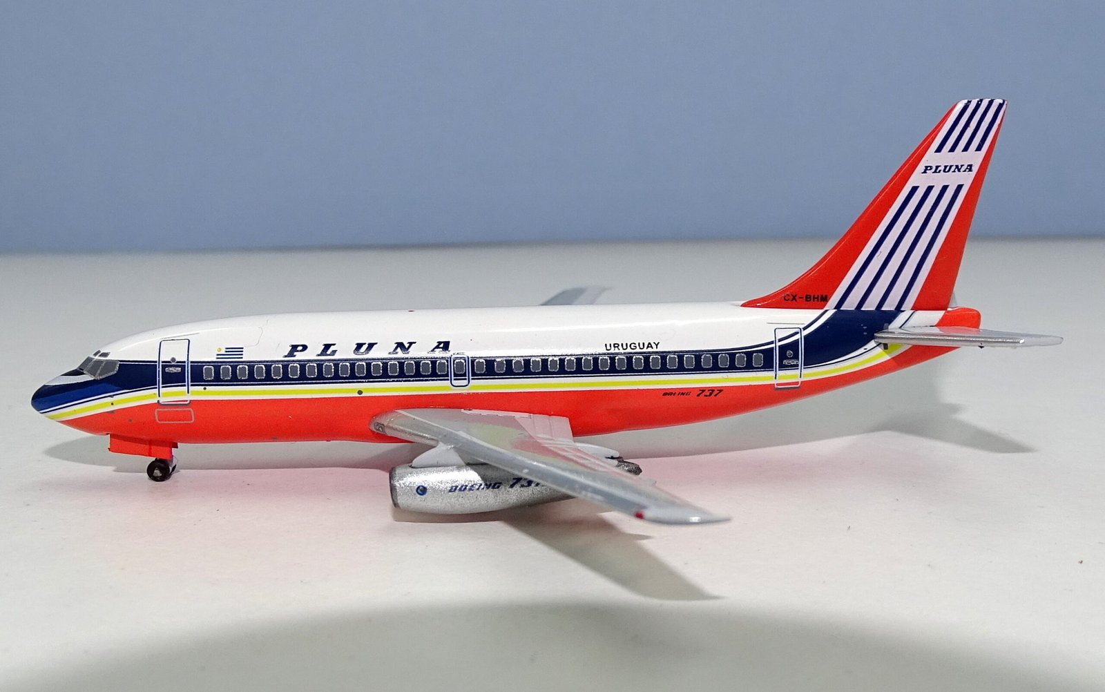 PLUNA Boeing 737-2A3 CX-BHM Aeroclassics 1:400 Scale Models