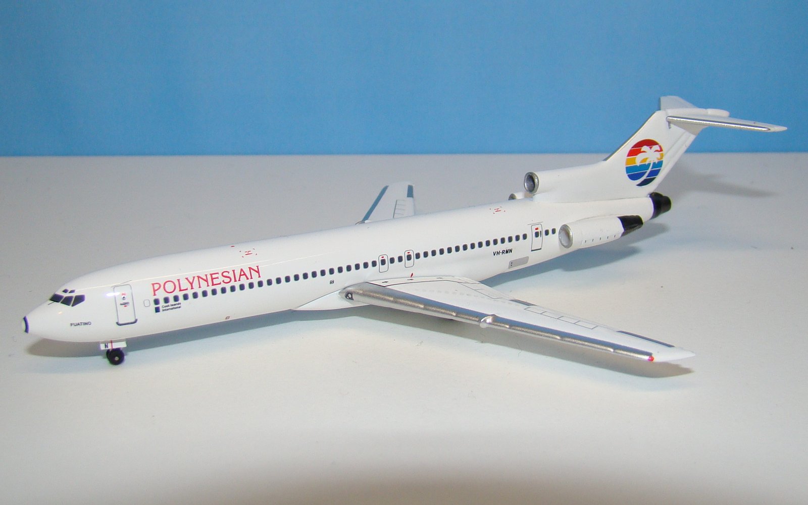 Polynesian Boeing 727-200 VH-RMN Aeroclassics 1:400 Scale Model Airliner