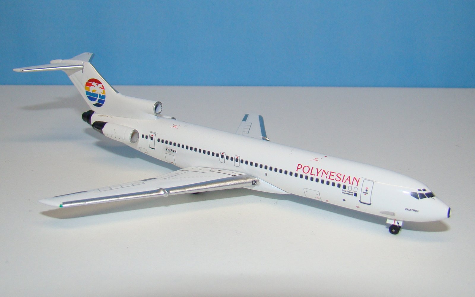 Polynesian Boeing 727-200 VH-RMN Aeroclassics 1:400 Scale Model Airliner