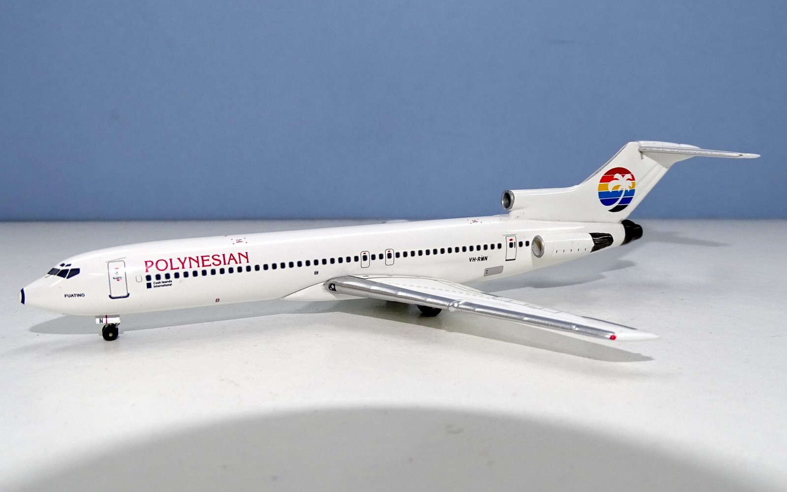 Polynesian Boeing 727-200 VH-RMN Aeroclassics 1:400 Scale Model Airliner