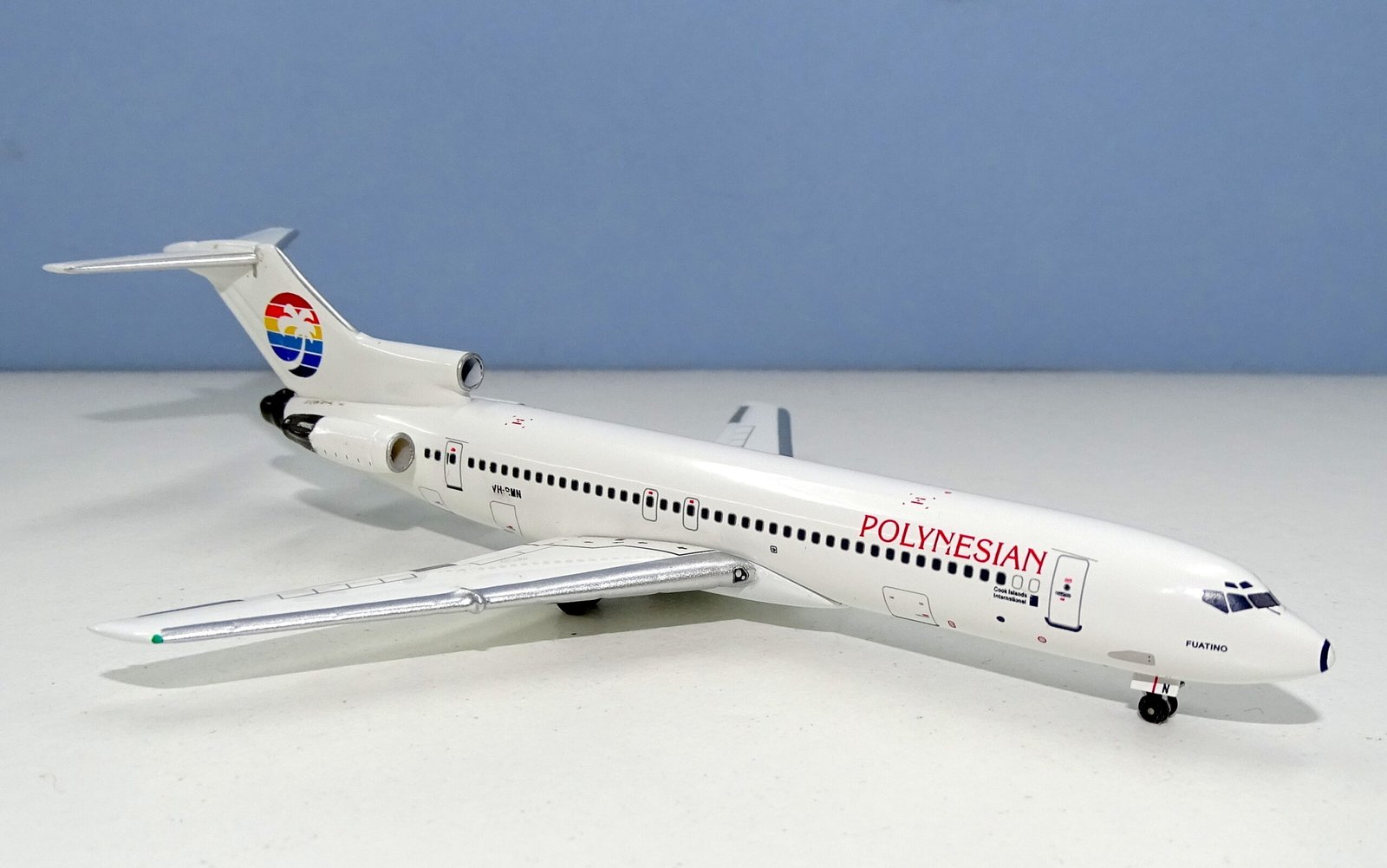 Polynesian Boeing 727-200 VH-RMN Aeroclassics 1:400 Scale Model Airliner