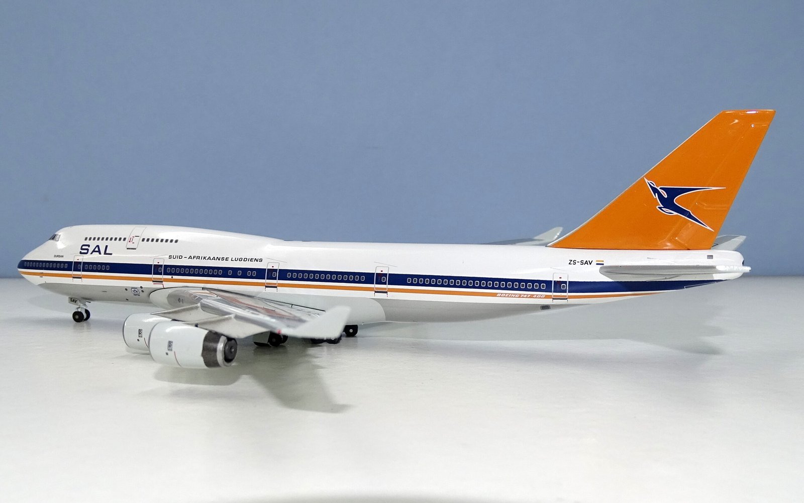 South African Airways Boeing 747-400 ZS-SAV Jet-X 1:400 Scale Model