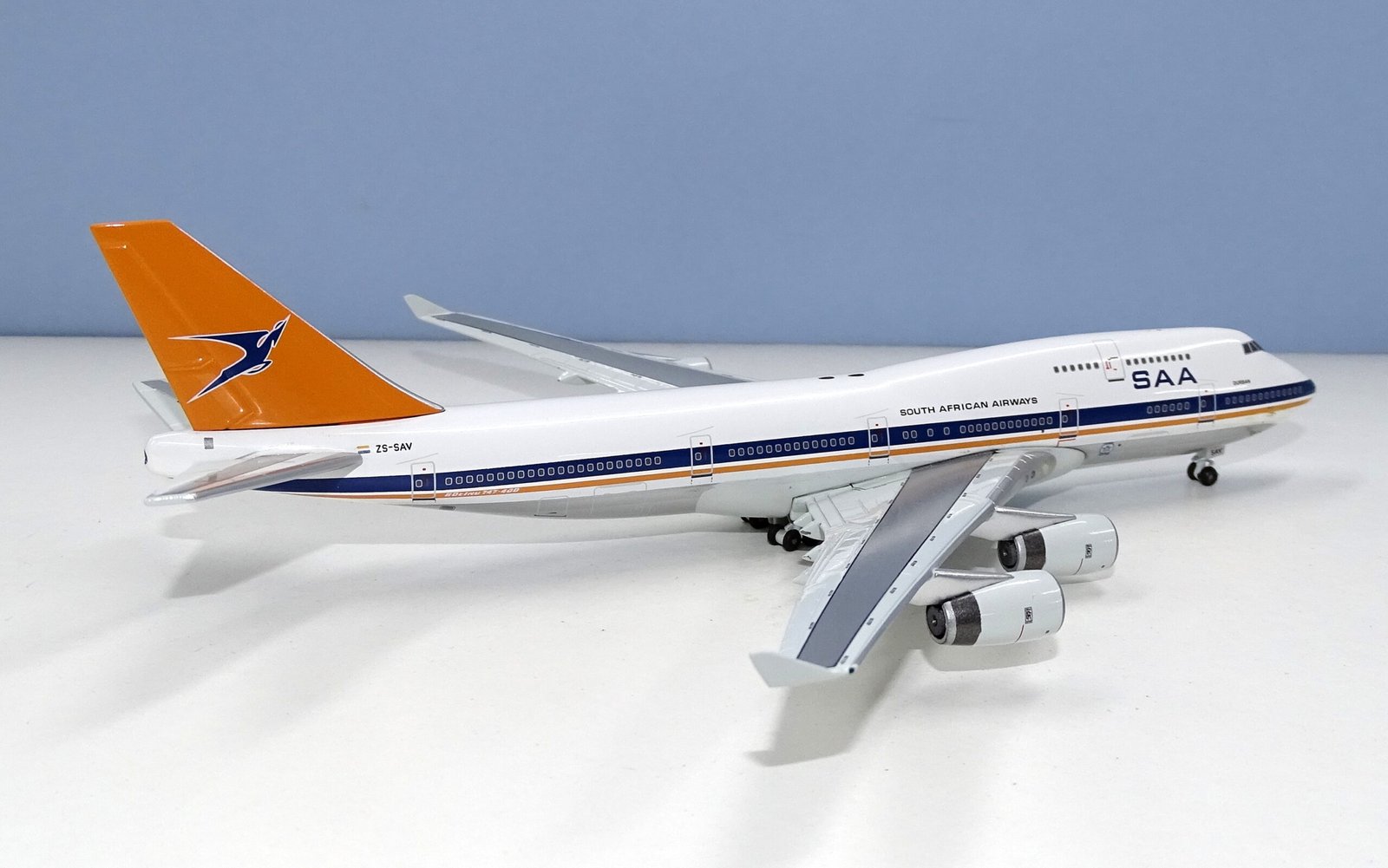 South African Airways Boeing 747-400 ZS-SAV Jet-X 1:400 Scale Model