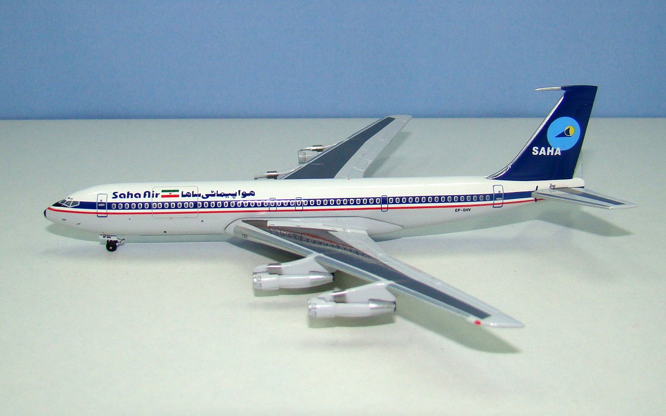 Saha Air Lines Boeing 707-3J9C EP-SHV Aeroclassics 1:400 Scale Model Airliner