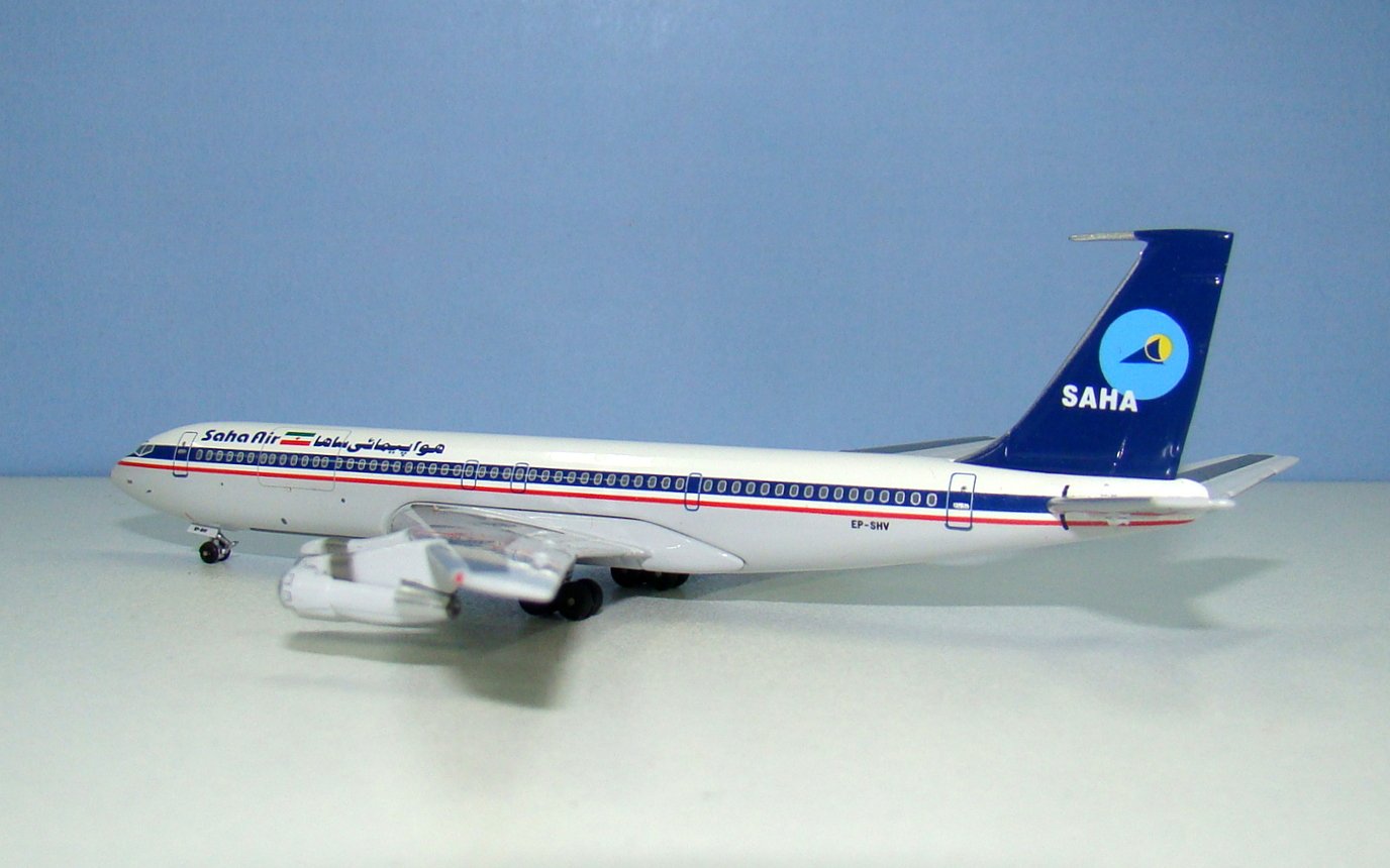 Saha Air Lines Boeing 707-3J9C EP-SHV Aeroclassics 1:400 Scale Model Airliner