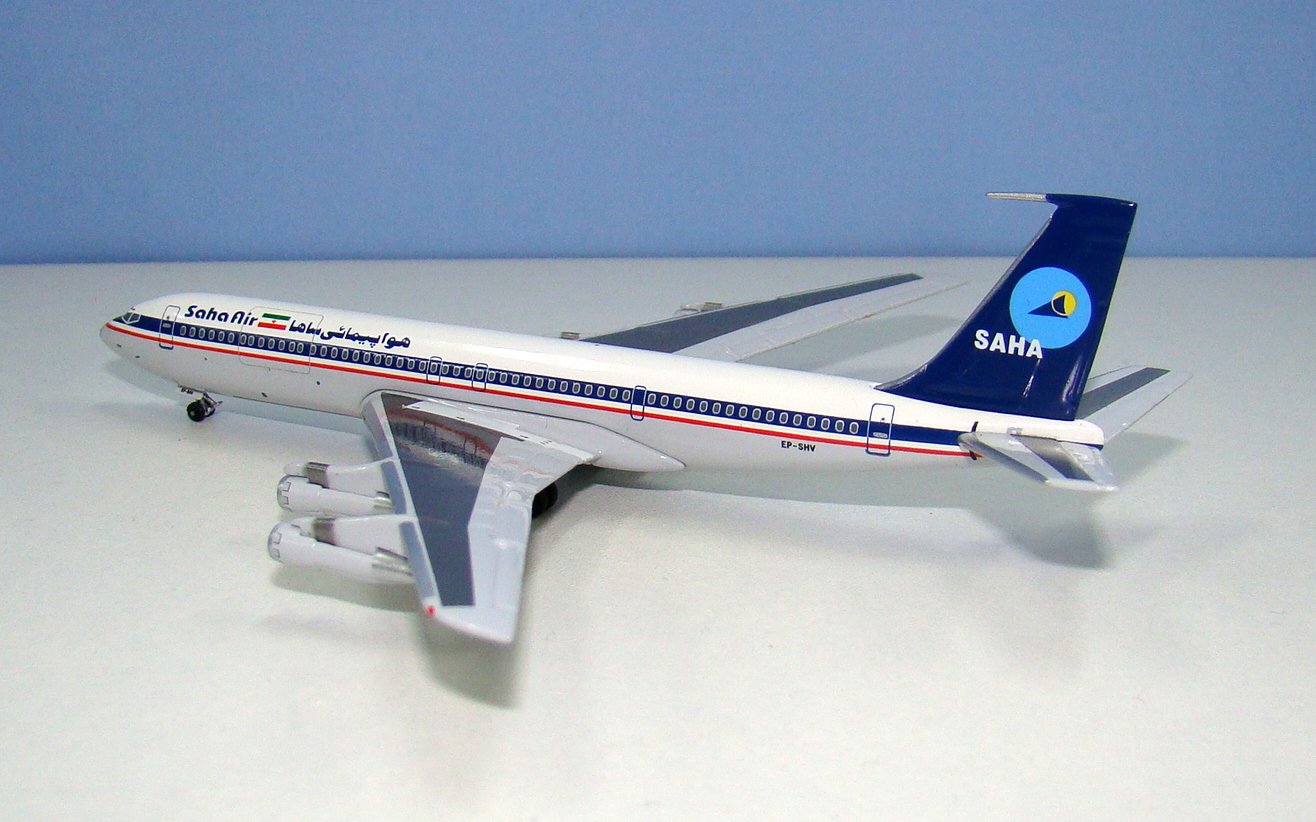 Saha Air Lines Boeing 707-3J9C EP-SHV Aeroclassics 1:400 Scale Model Airliner