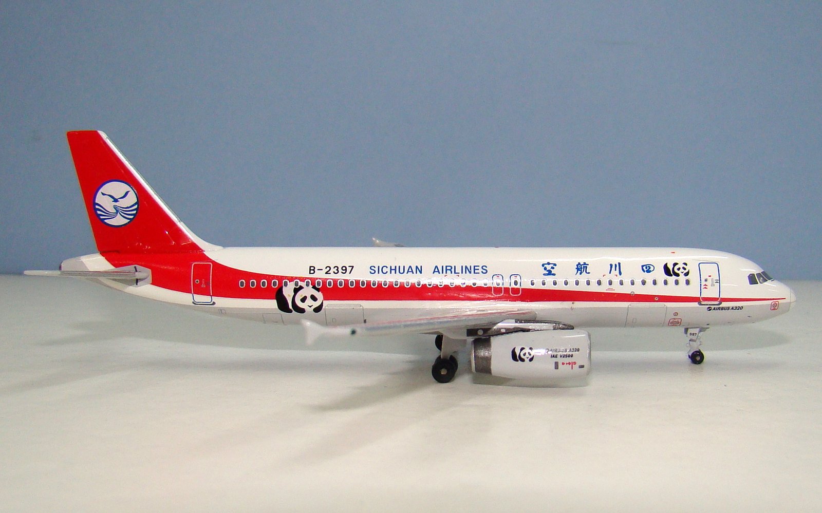 Sichuan Airlines Airbus A320 B-2397 Panda Models 1:400 Scale Model Airliner