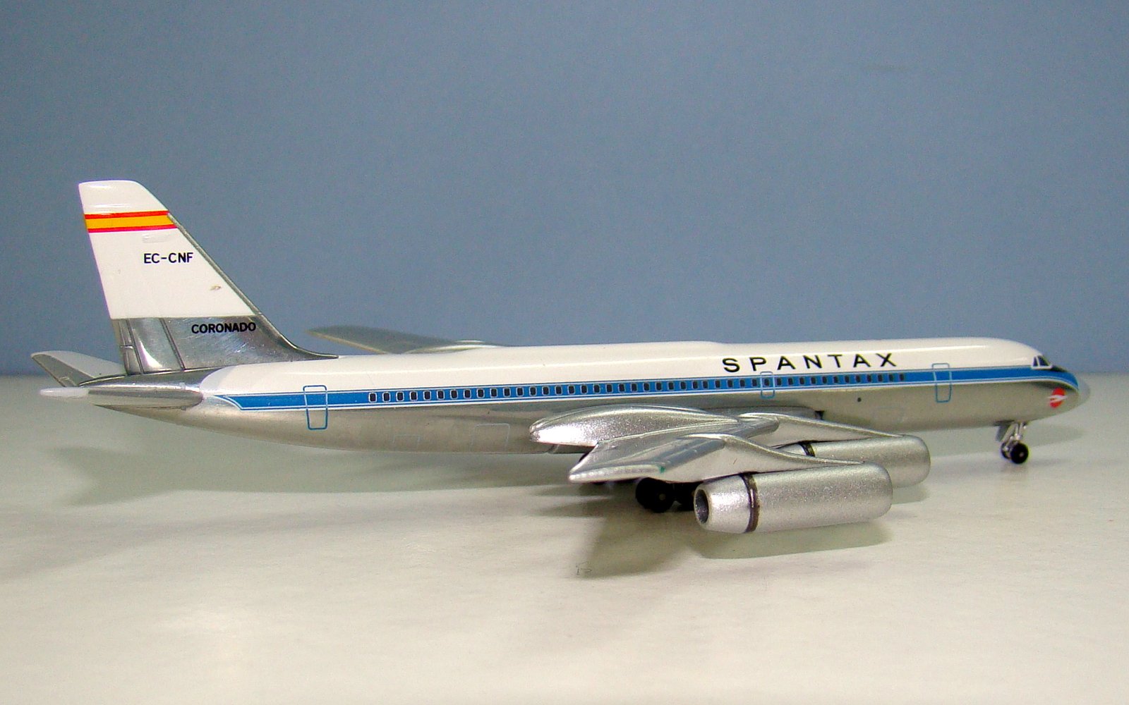 Spantax Convair CV-990-30-A-6 EC-CNF Aeroclassics 1:400 Scale Model Airline