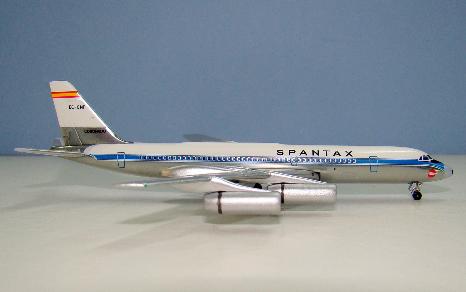 Spantax Convair CV-990-30-A-6 EC-CNF Aeroclassics 1:400 Scale Model Airline