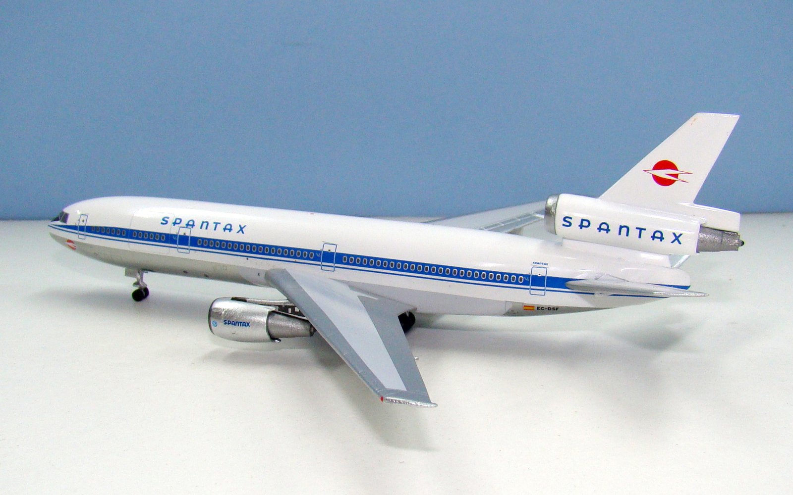 Spantax McDonnell Douglas DC-10-30 EC-DSF Aeroclassics 1:400 Scale Model Airliner